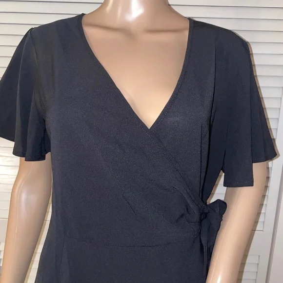 Summer Women Short Sleeve V Neck Casual Short Ruffle Dresses - Picture 6 of 16